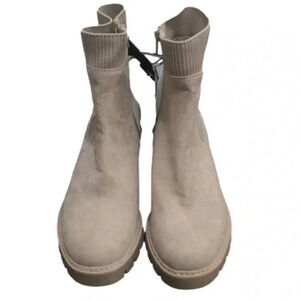 No Boundaries Women's Chelsea Boots with Knit Panel